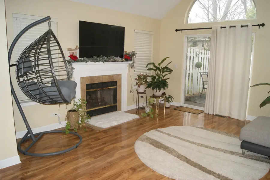 Address Withheld By Seller, Buffalo Grove, IL 60089 - #3