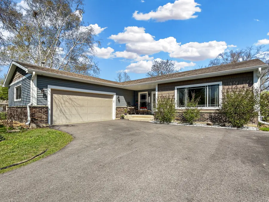 211 Waterbury Circle, Lake Villa, IL 60046 - #2