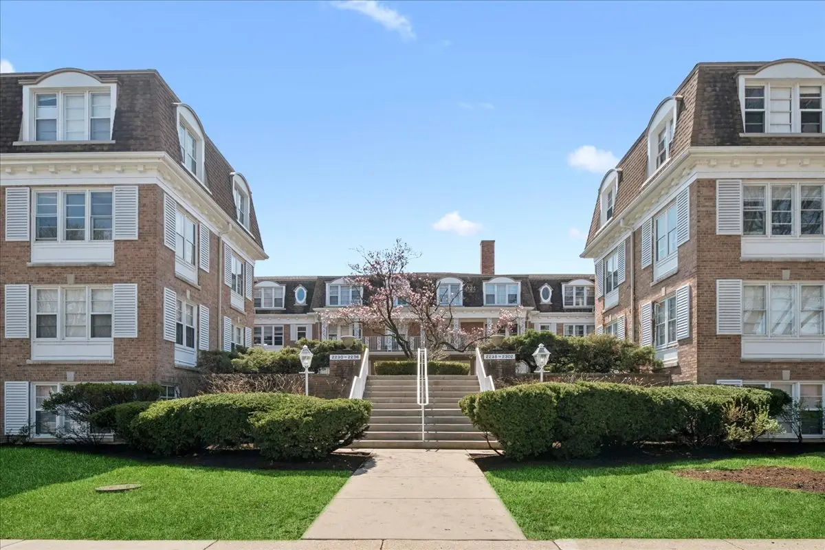 2234 Central Street #3, Evanston, IL 60201 - #1