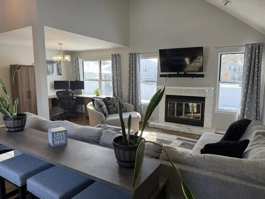 525 Lasalle Lane, Buffalo Grove, IL 60089 - #2