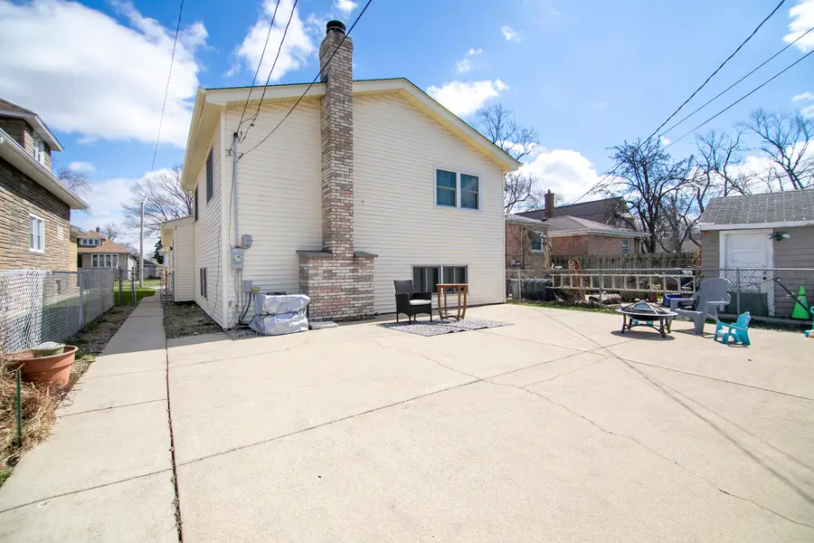 12214 Maple Avenue, Blue Island, IL 60406 - #3