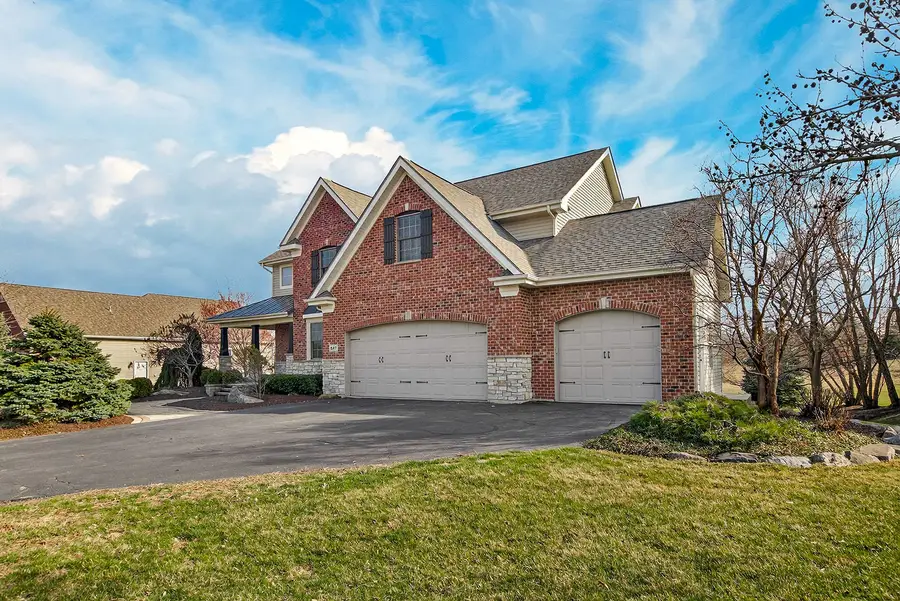847 Stonegate Drive, Belvidere, IL 61008 - #2