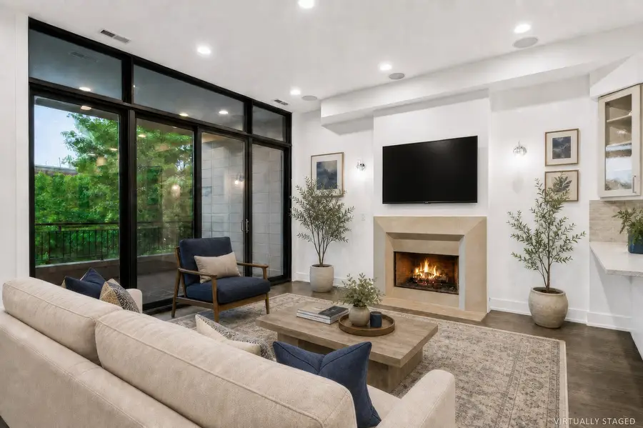 1021 N Wood Street #3, Chicago, IL 60622 - #2