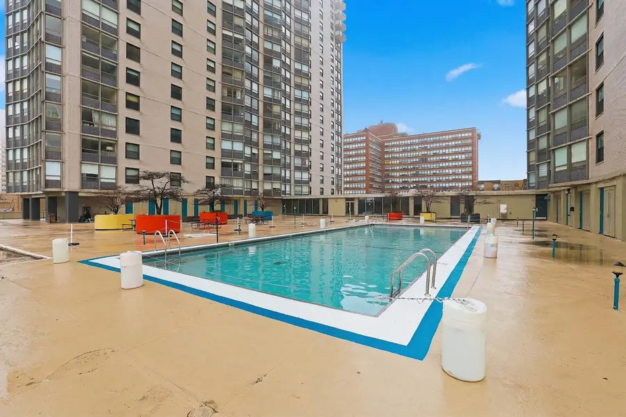 5701 N Sheridan Road #3E, Chicago, IL 60660 - #3