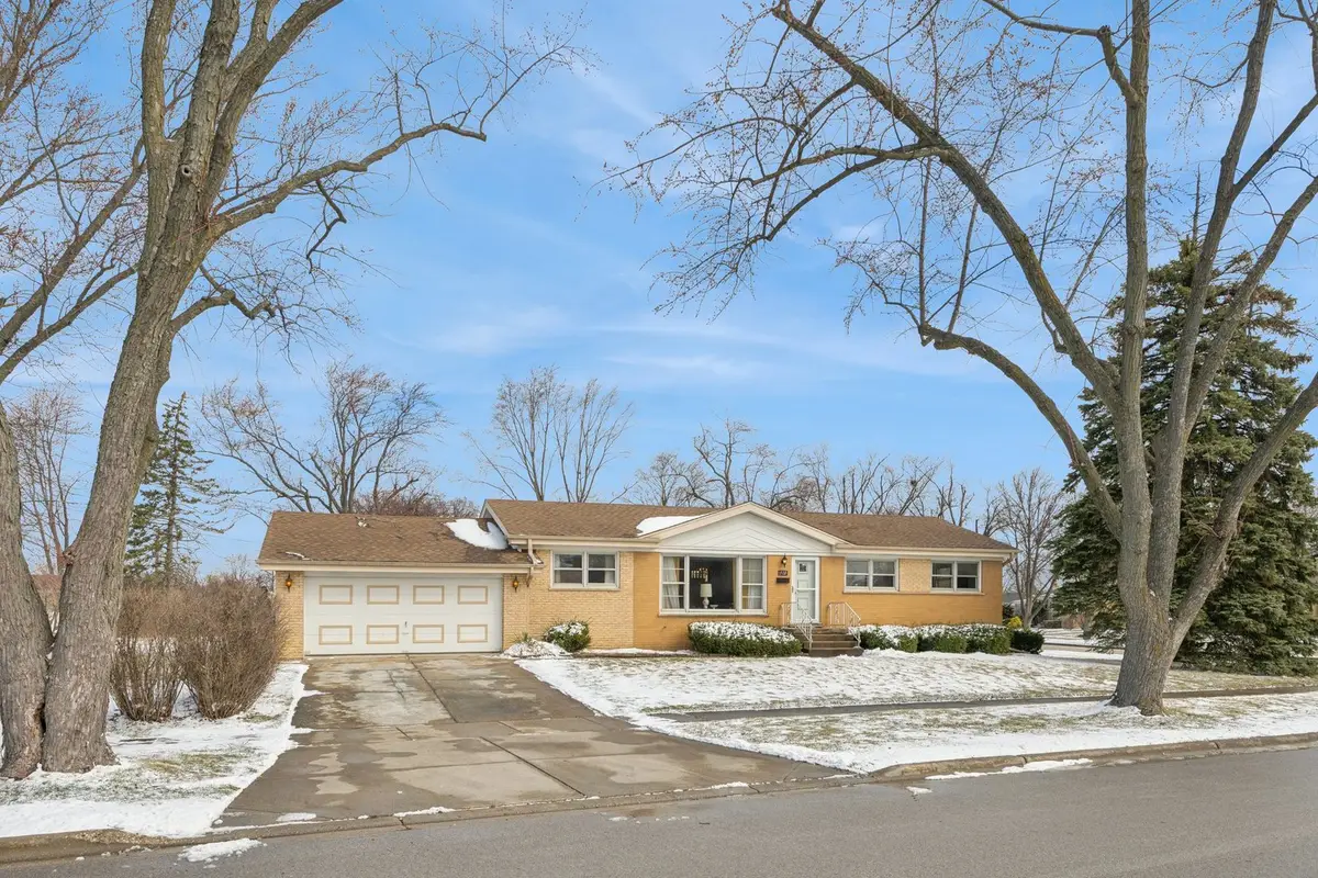 310 Harvard Street, Des Plaines, IL 60016 - #1