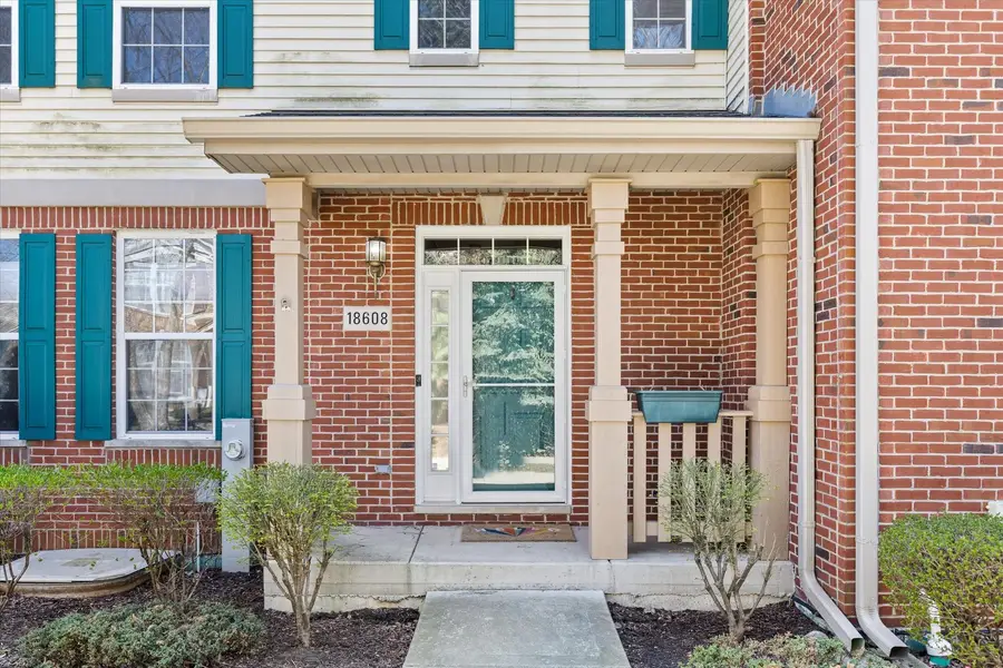 18608 W Point Drive, Tinley Park, IL 60477 - #3