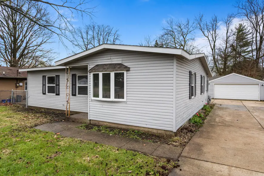 2003 W Kirby Avenue, Champaign, IL 61821 - #3