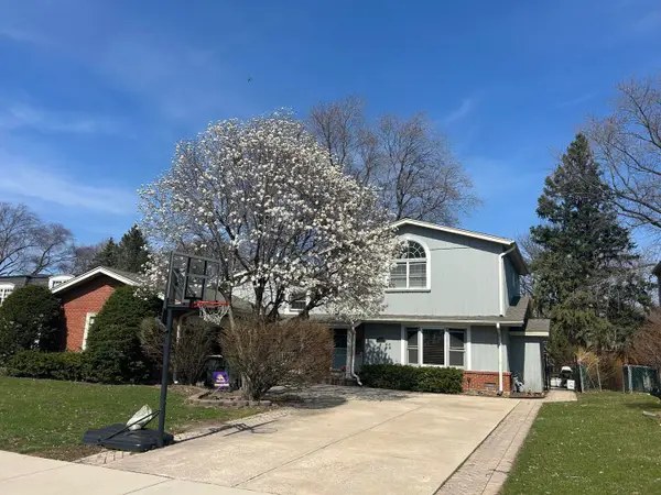 1531 S Princeton Avenue, Arlington Heights, IL 60005