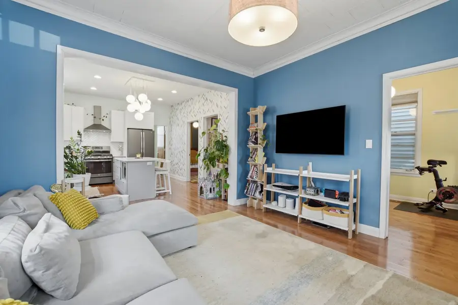 2626 W Francis Place, Chicago, IL 60647 - #3
