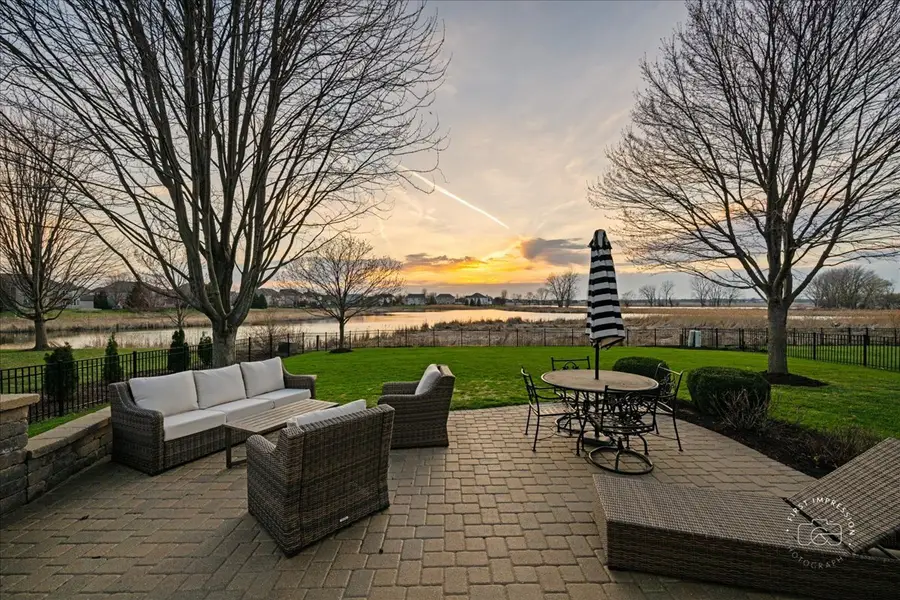 664 Bennett Drive, North Aurora, IL 60542 - #2