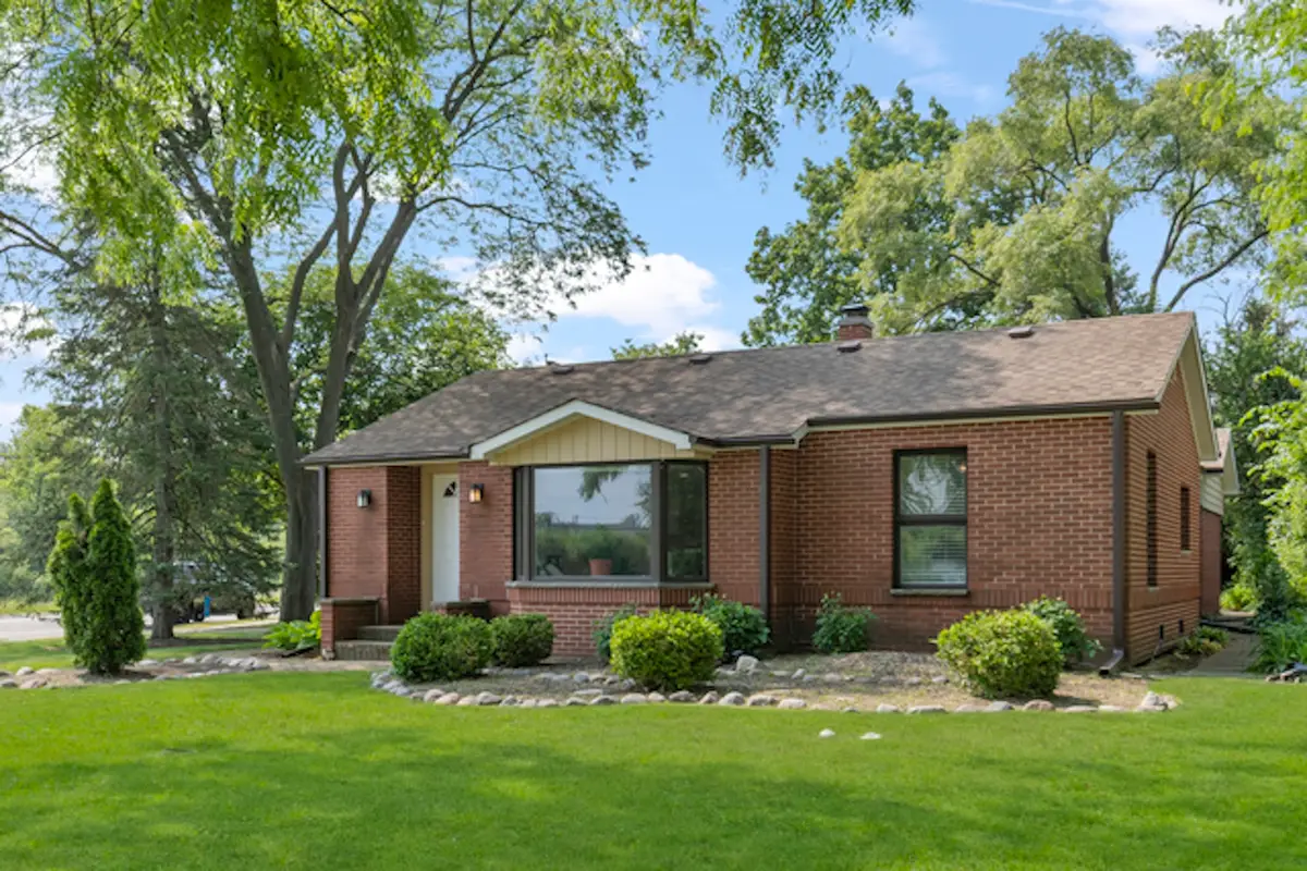 1029 Elmwood Avenue, Deerfield, IL 60015 - #1