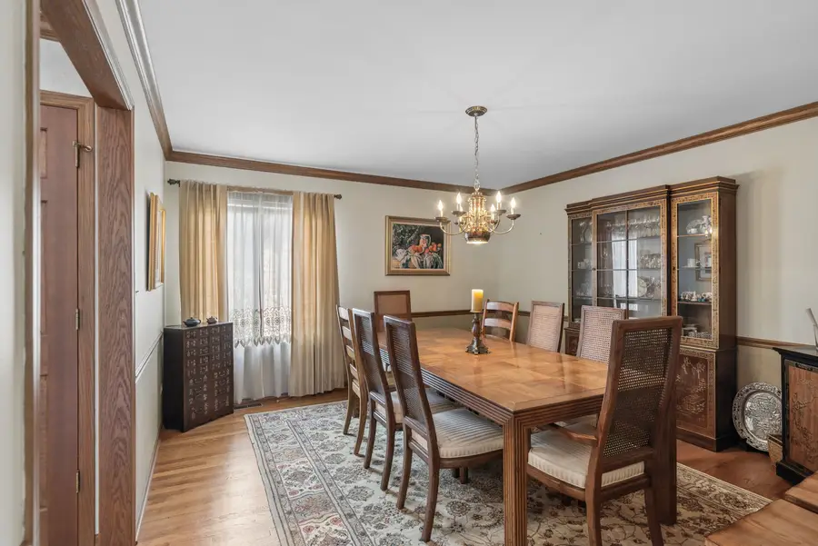 1204 Kristin Drive, Libertyville, IL 60048 - #2