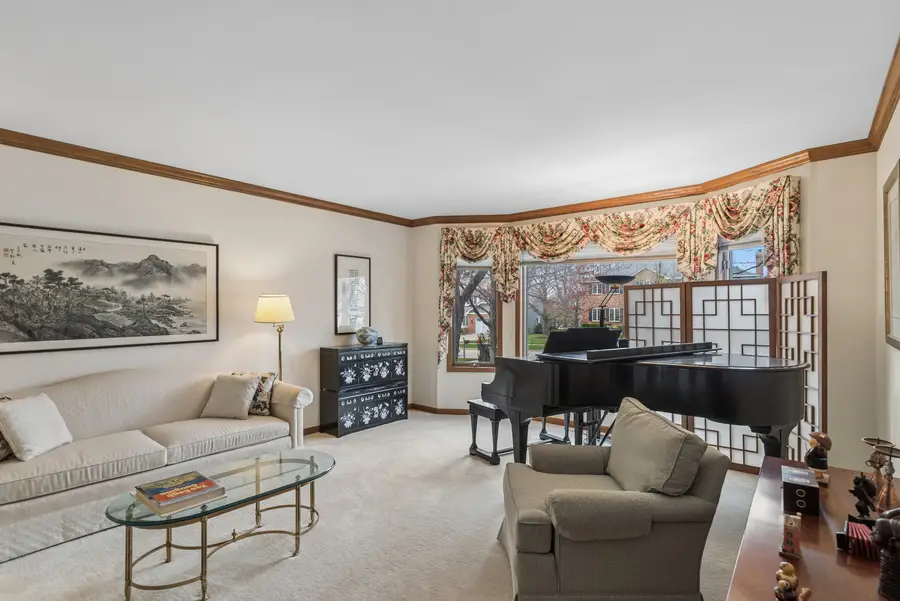 1204 Kristin Drive, Libertyville, IL 60048 - #3