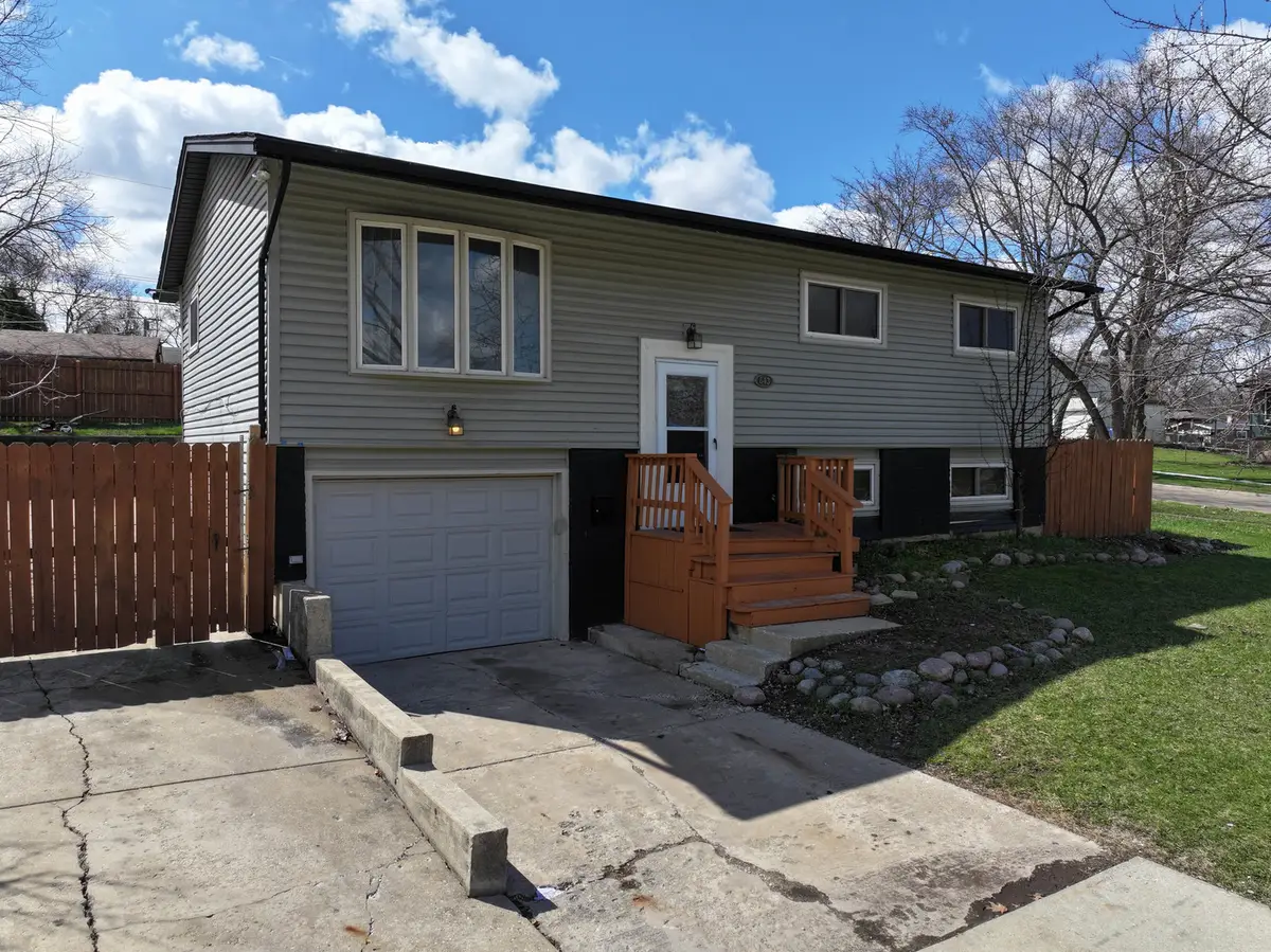 643 Armitage Avenue, Glendale Heights, IL 60139 - #1