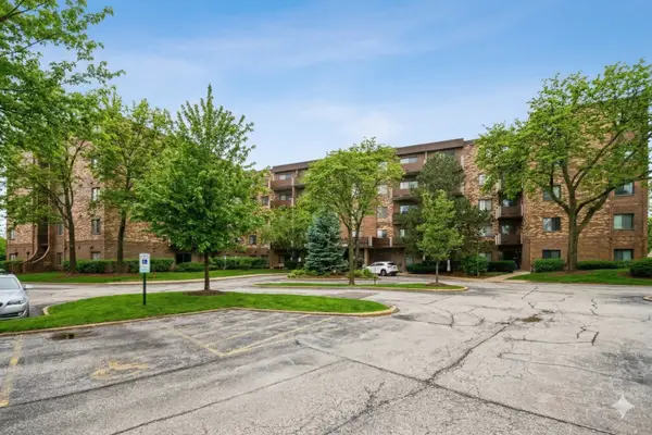 700 Wellington Avenue #504, Elk Grove Village, IL 60007