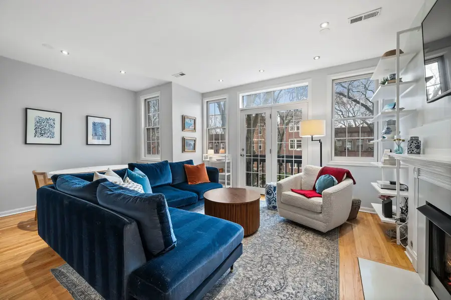 1420 W Hollywood Avenue #2, Chicago, IL 60660 - #2