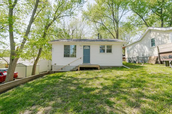 1213 Barker Street, Bloomington, IL 61701