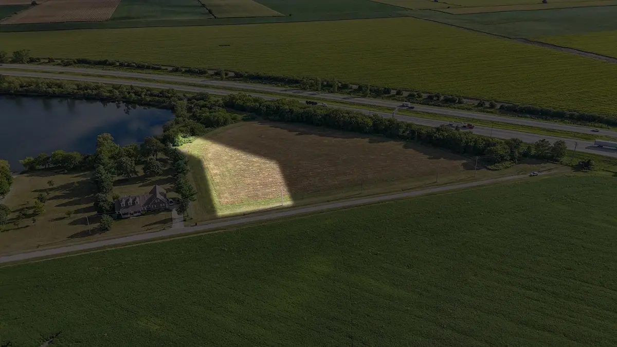 10 Moss Drive, Farmer City, IL 61842 - #1