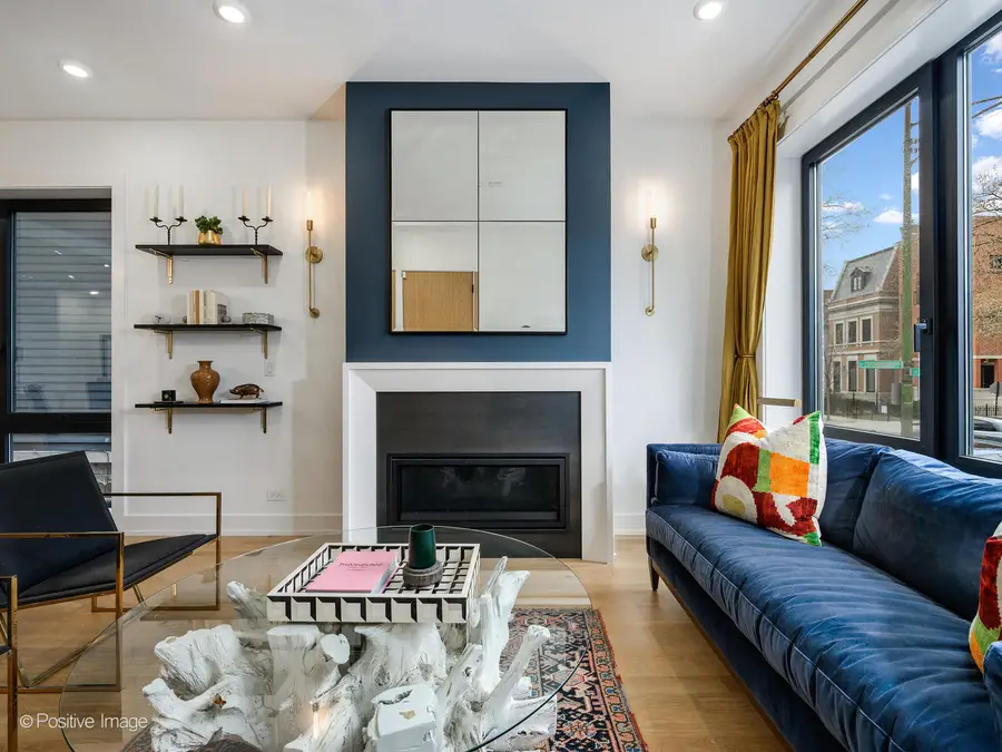 2622 N Racine Avenue #1, Chicago, IL 60614 - #3