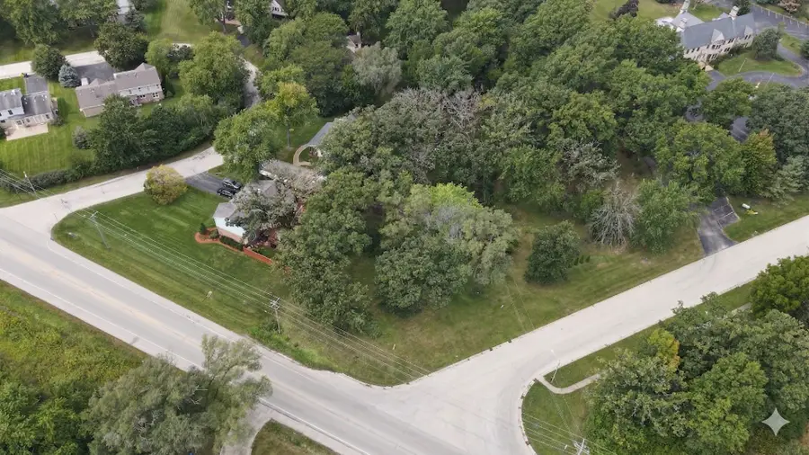 142 Castlewood Drive, Lemont, IL 60439 - #2