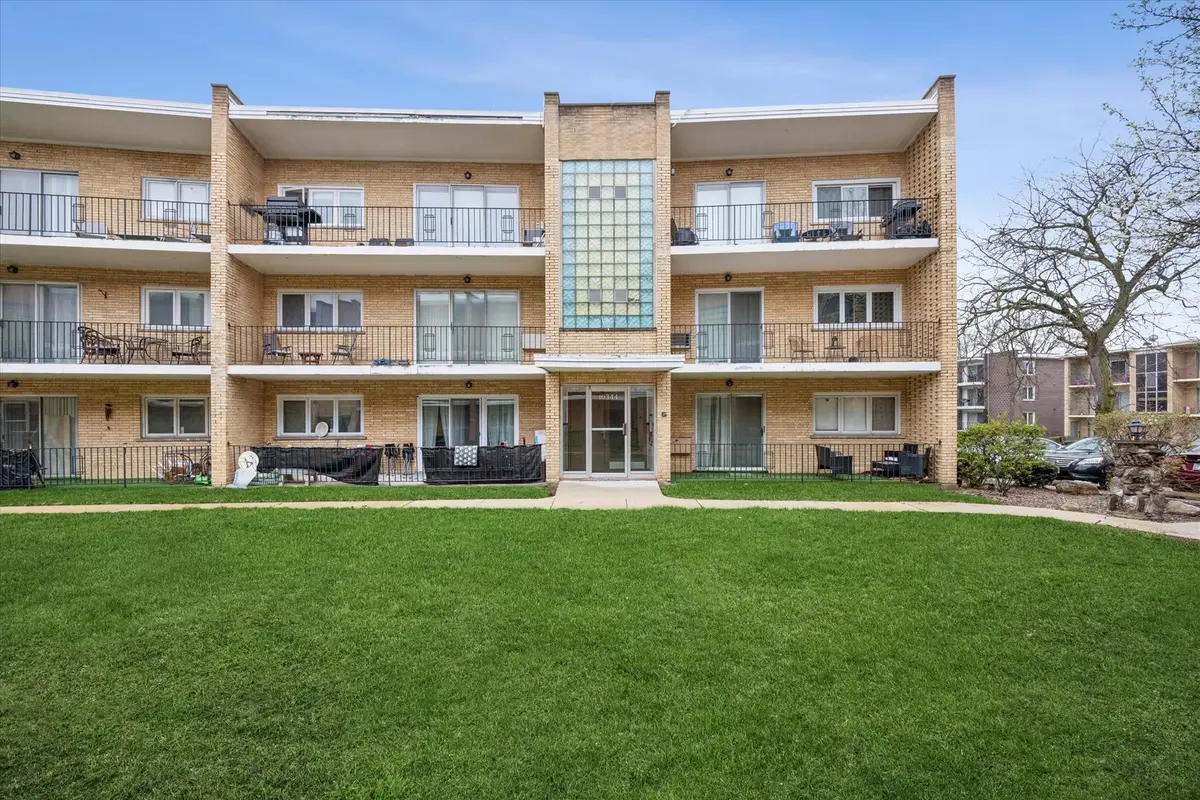 10344 S Pulaski Road #304, Oak Lawn, IL 60453 - #1