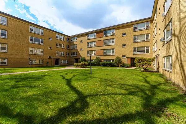 6100 N Damen Avenue #2A, Chicago, IL 60659