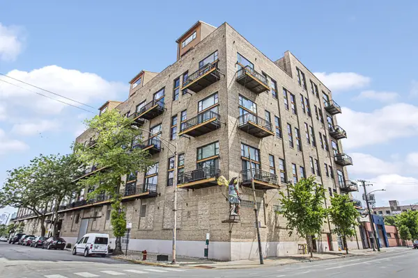 2545 S Dearborn Street #705, Chicago, IL 60616