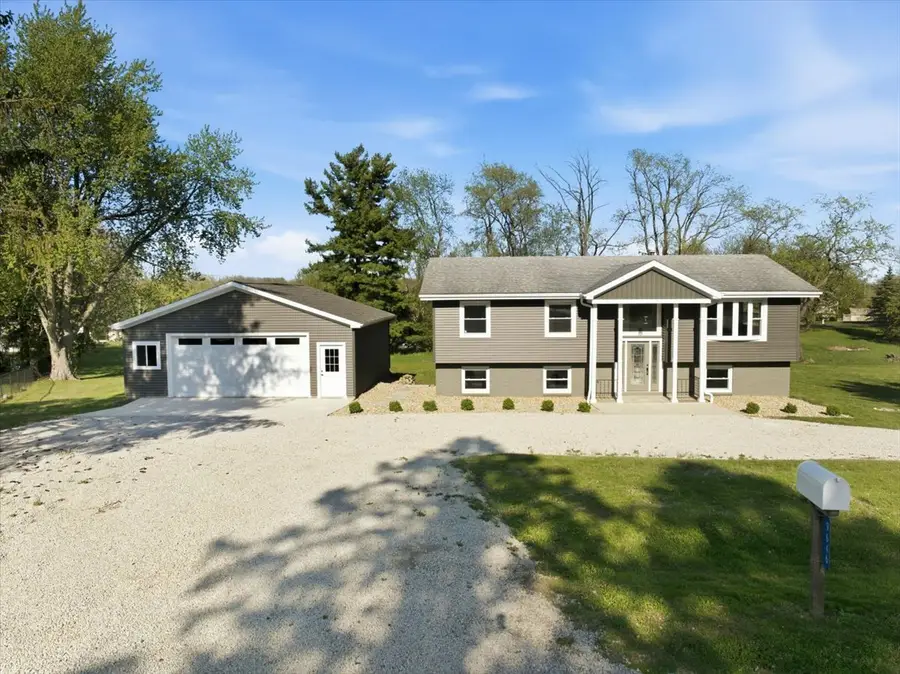 9646 Ridgewood Court, Bloomington, IL 61705 - #2