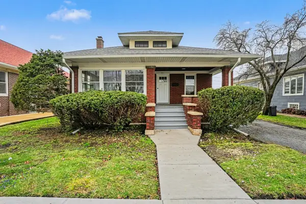 811 Kelly Avenue, Joliet, IL 60435