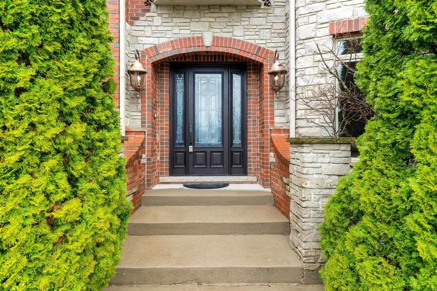 26 E Peter Lane, Hawthorn Woods, IL 60047 - #2