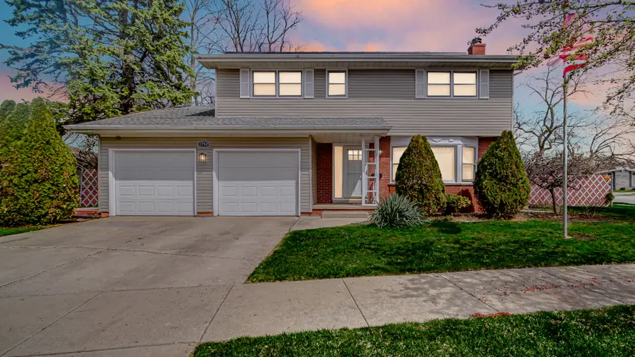 17525 Maple Avenue, Lansing, IL 60438 - #2