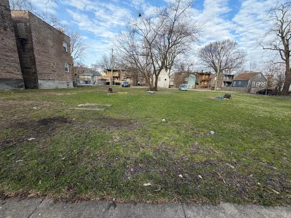 5734 S Carpenter Street, Chicago, IL 60621