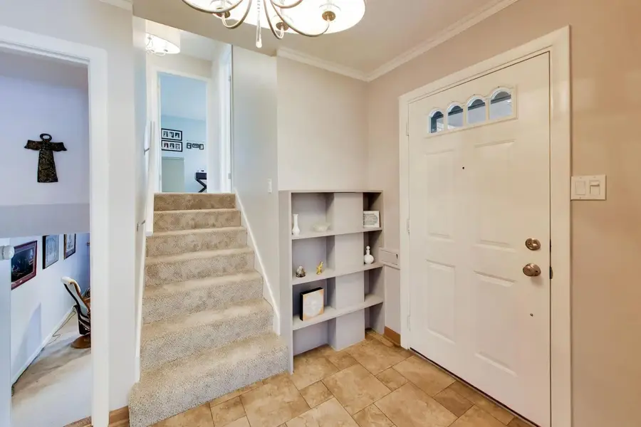 10620 Lockwood Avenue, Oak Lawn, IL 60453 - #2