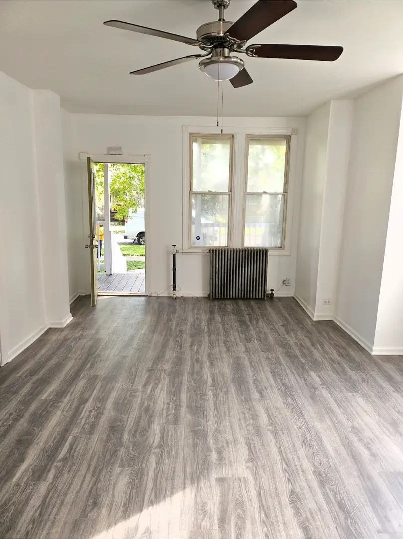 8542 S Lowe Avenue, Chicago, IL 60620 - #3