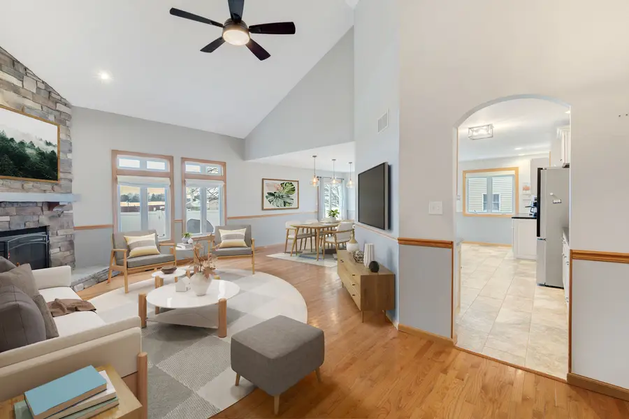 125 N Hamilton Drive, Grant Park, IL 60940 - #2