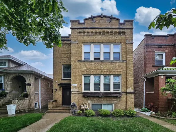 6306 W Holbrook Street, Chicago, IL 60646