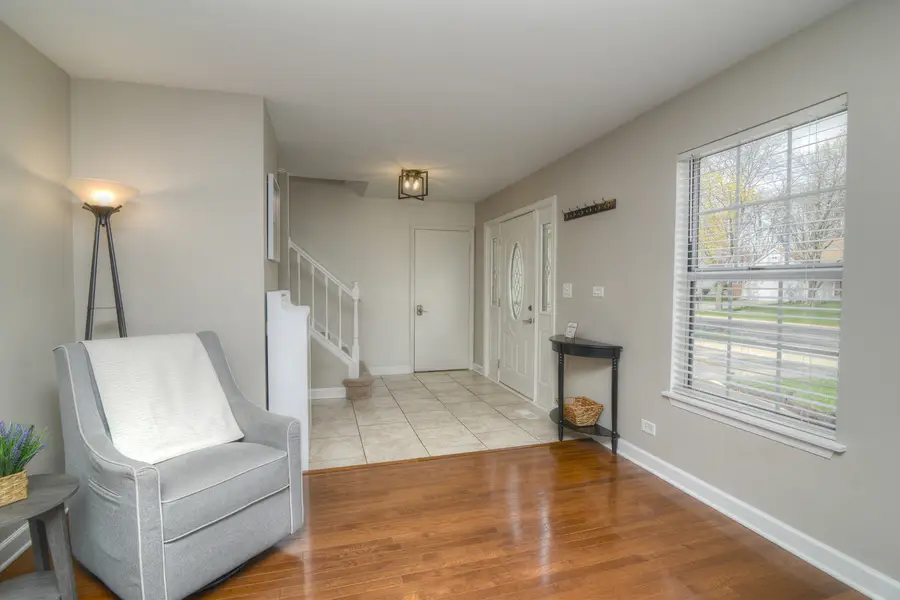 1292 Lilac Lane, Carol Stream, IL 60188 - #2