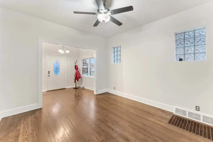 3342 Lombard Avenue, Berwyn, IL 60402 - #3