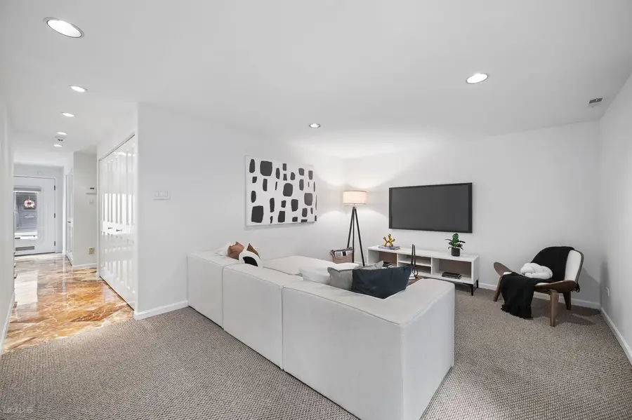 1318 N Sutton Place, Chicago, IL 60610 - #3