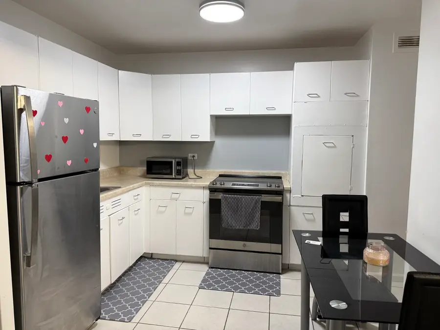 6301 N Sheridan Road #9M, Chicago, IL 60660 - #2