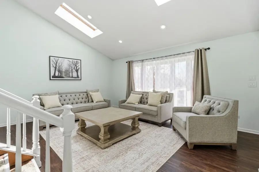 16951 Shannon Drive, Tinley Park, IL 60477 - #2