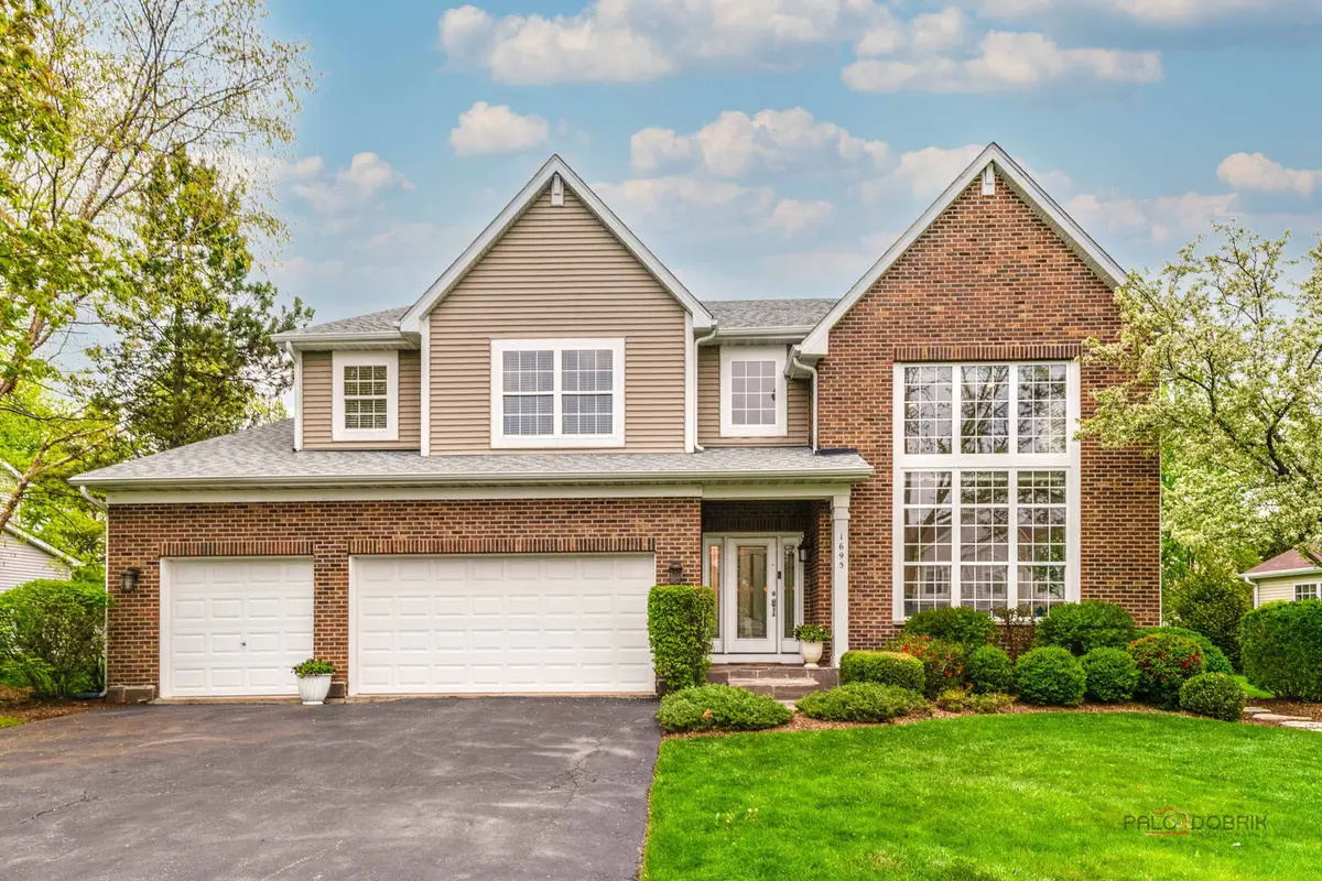 1695 Natures Way, Lindenhurst, IL 60046 - #1