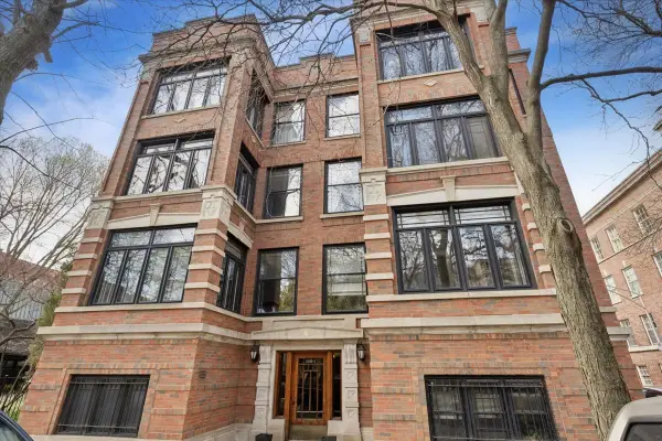 5802 S Blackstone Avenue #1, Chicago, IL 60637