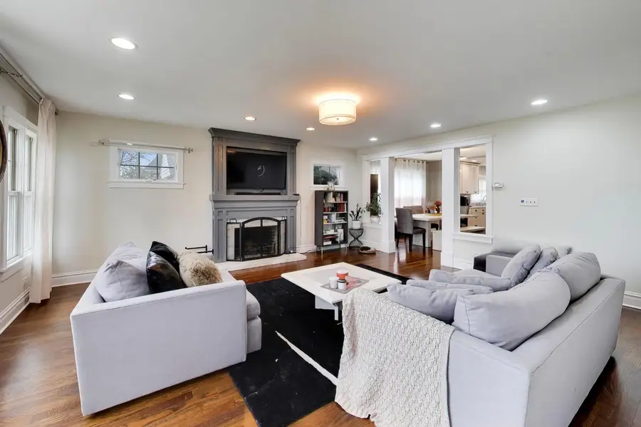 274 N Oak Street, Elmhurst, IL 60126 - #3