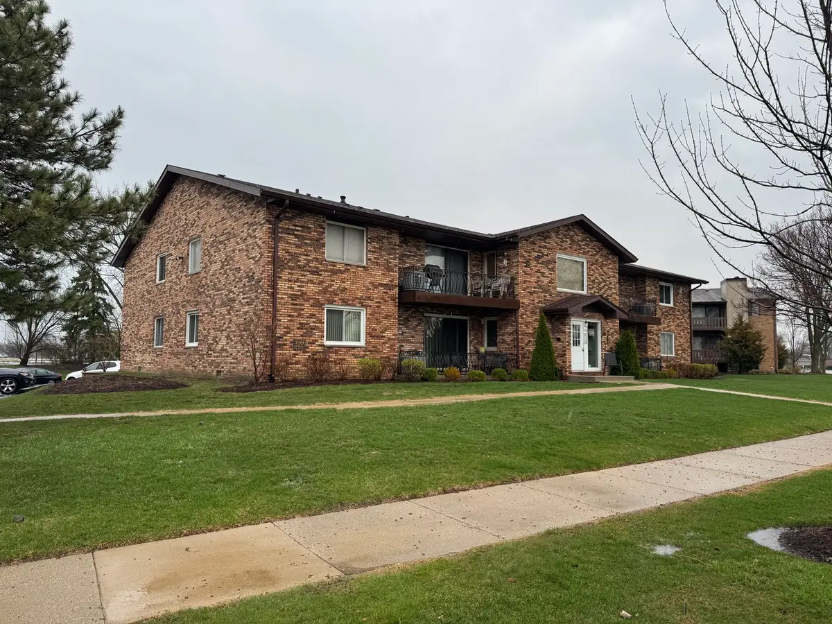 344 Sheridan Drive #1C, Willowbrook, IL 60527 - #1
