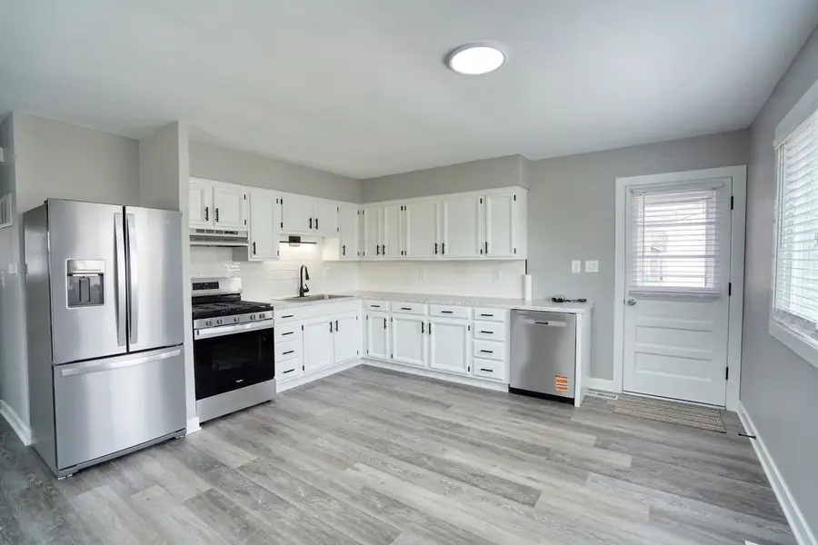 615 Best Avenue, Dekalb, IL 60115 - #2