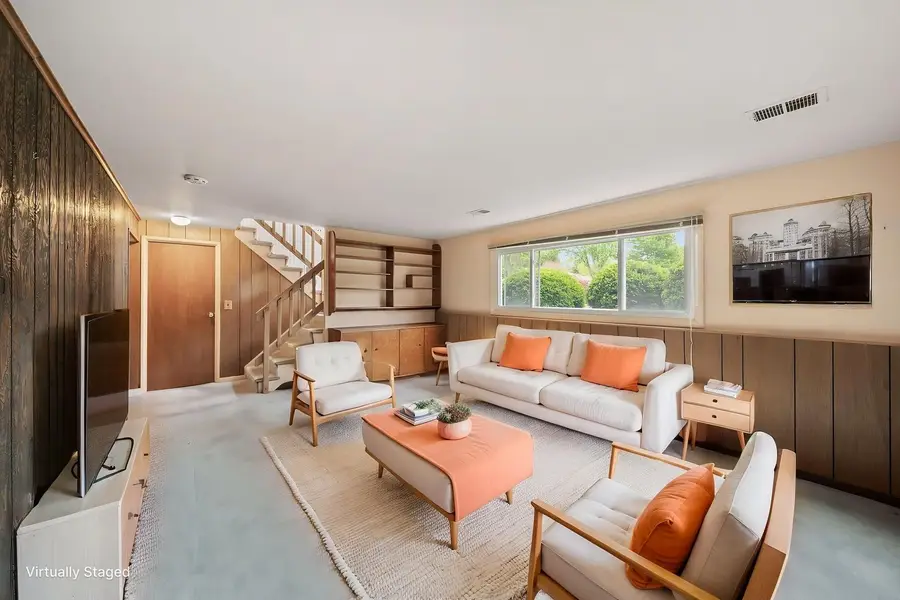 6534 Taylor Drive, Woodridge, IL 60517 - #2