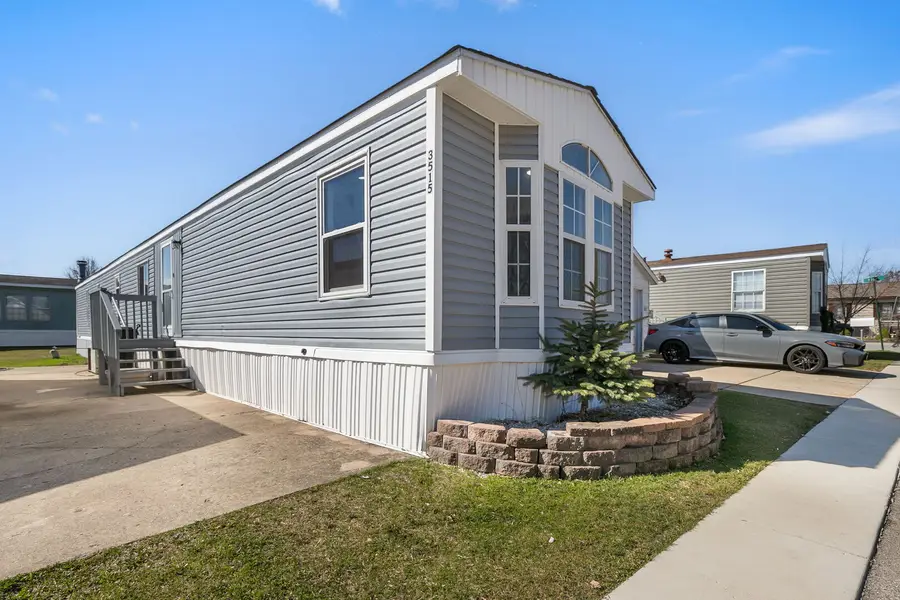 3515 Barb Avenue, Park City, IL 60085 - #2