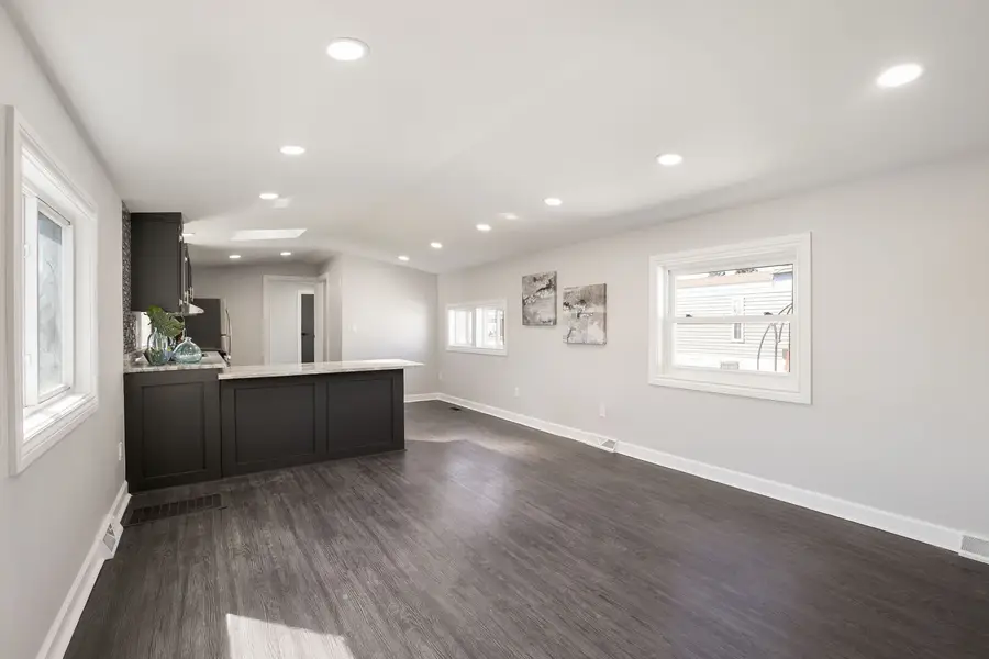 3515 Barb Avenue, Park City, IL 60085 - #3