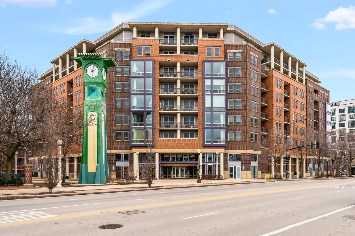 437 W Division Street #409, Chicago, IL 60610 - #1